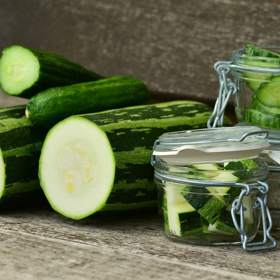Courgettes marinées